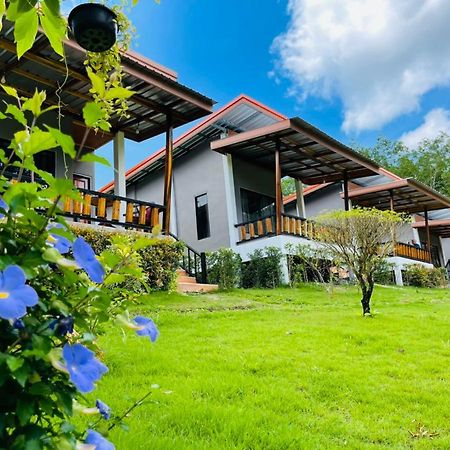 Phurin Thara Resort Ko Lanta Exterior foto