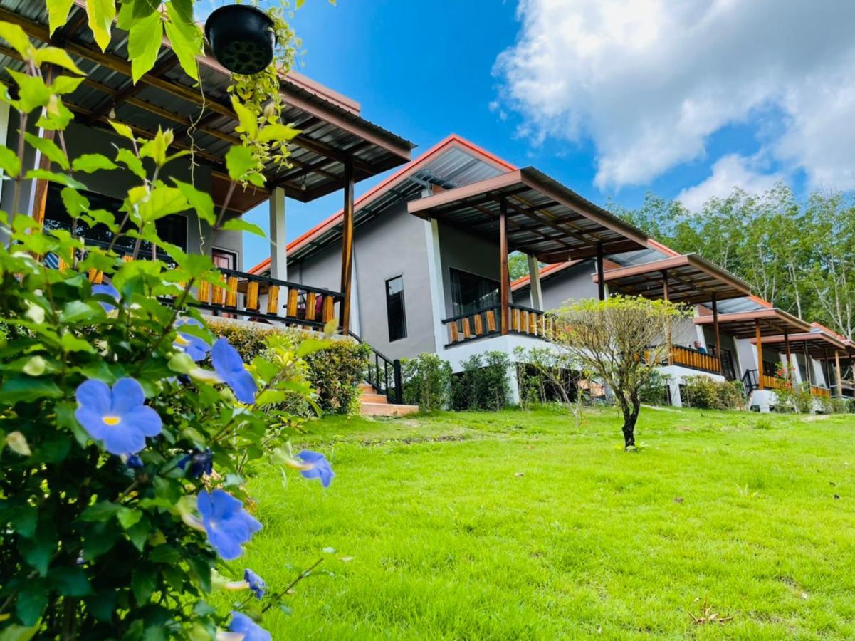 Phurin Thara Resort Ko Lanta Exterior foto