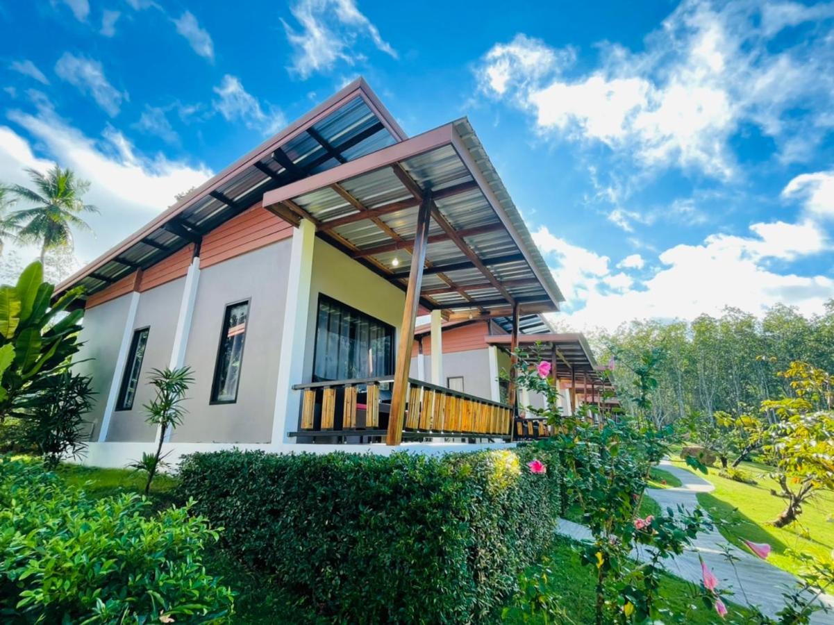 Phurin Thara Resort Ko Lanta Exterior foto
