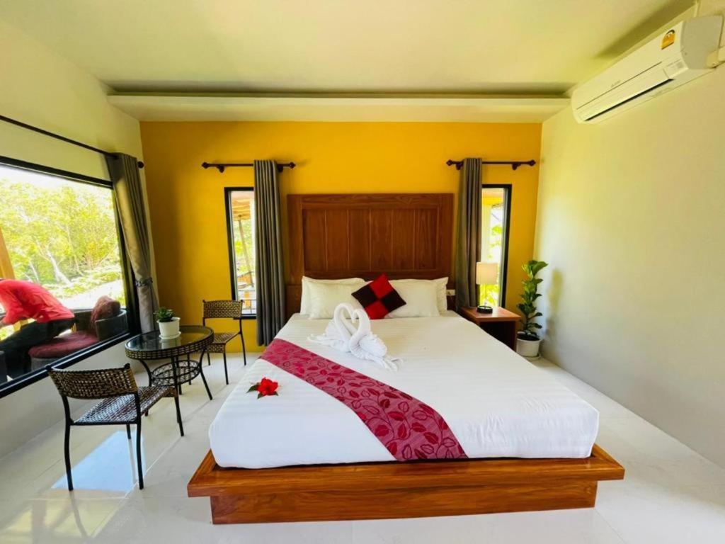 Phurin Thara Resort Ko Lanta Exterior foto
